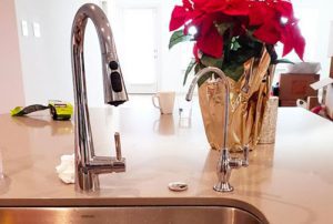 Read more about the article Reverse Osmosis Water Filters: The Key to Better-Tasting Water and a Healthier Home